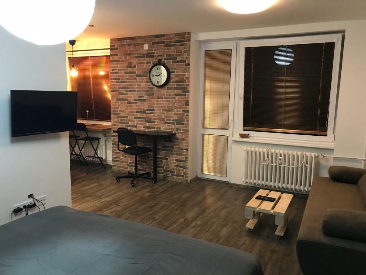 Apartment Kubo Vranov nad Toplou Bagian luar foto